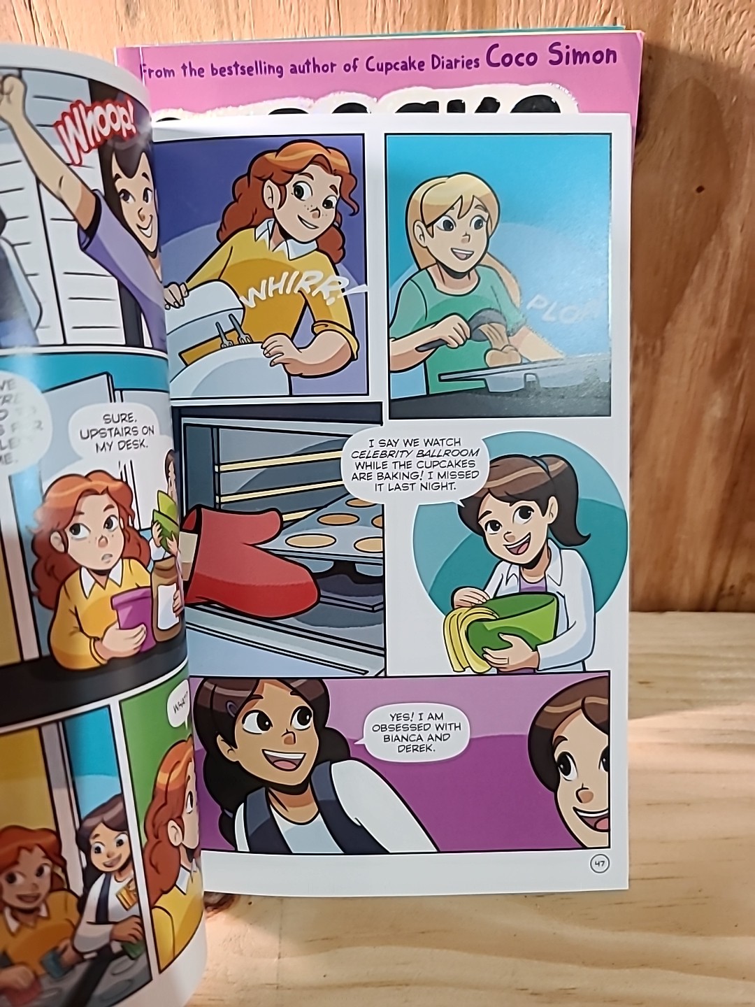 Cupcake Diaries Graphic Novel Box Set 4 Books Coco Simon Kids Series Paperback L