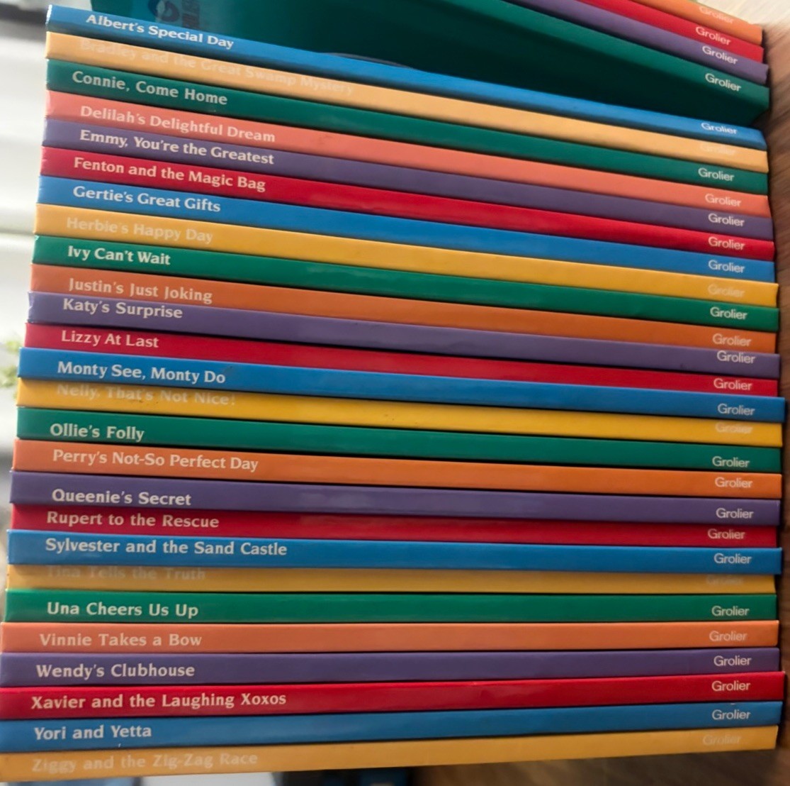 AlphaPets A-Z Complete Set Grolier Books Hardcover Book Lot 1-26 + 5 Extra Books