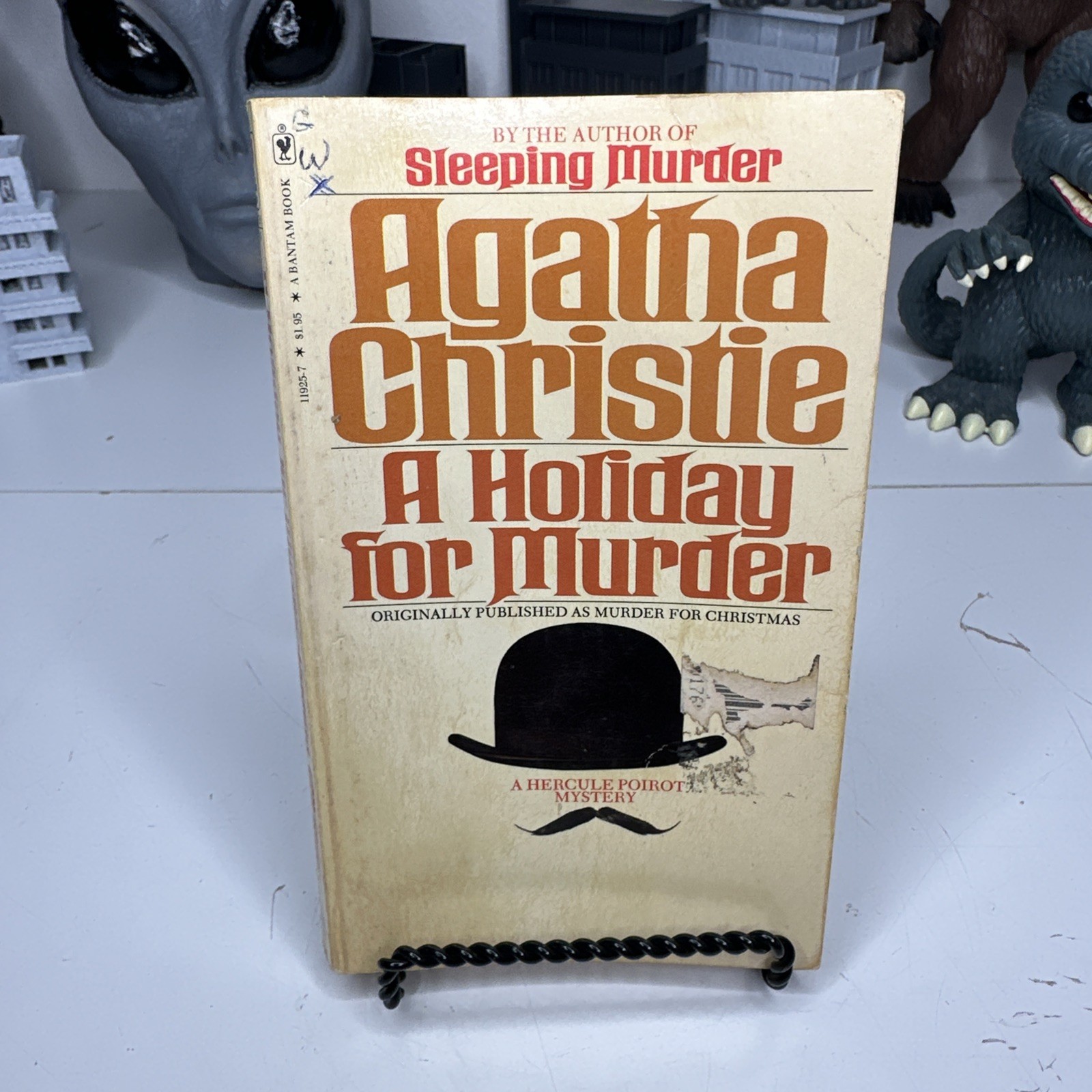 Vintage 1967 Agatha Christie A Holiday For Murder Bantam Paperback Book Mystery