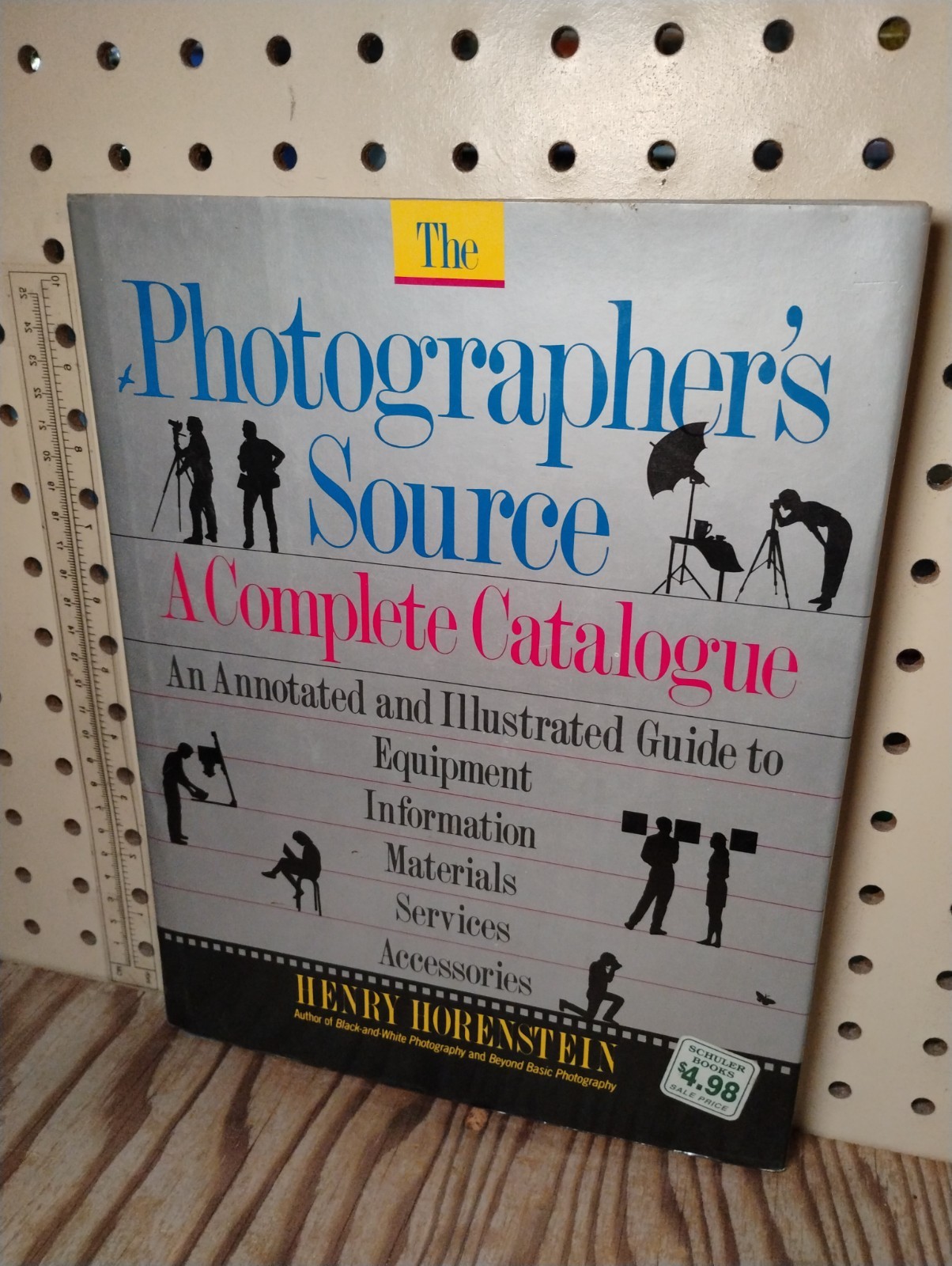 THE PHOTOGRAPHER’S SOURCE Henry Horenstein