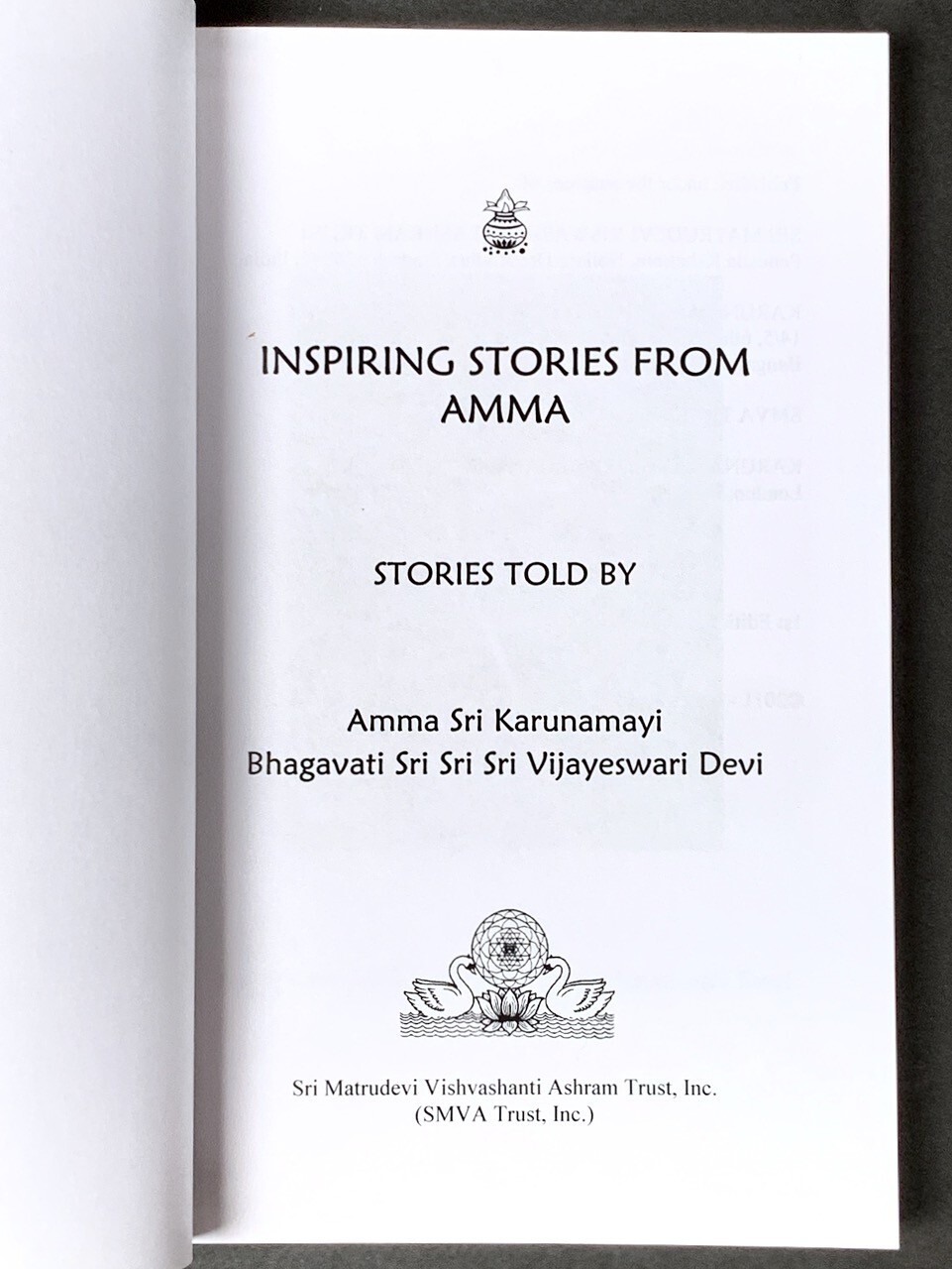 INSPIRING STORIES from AMMA – Amma Sri Karunamayi – 2011 SC – RARE – Like New