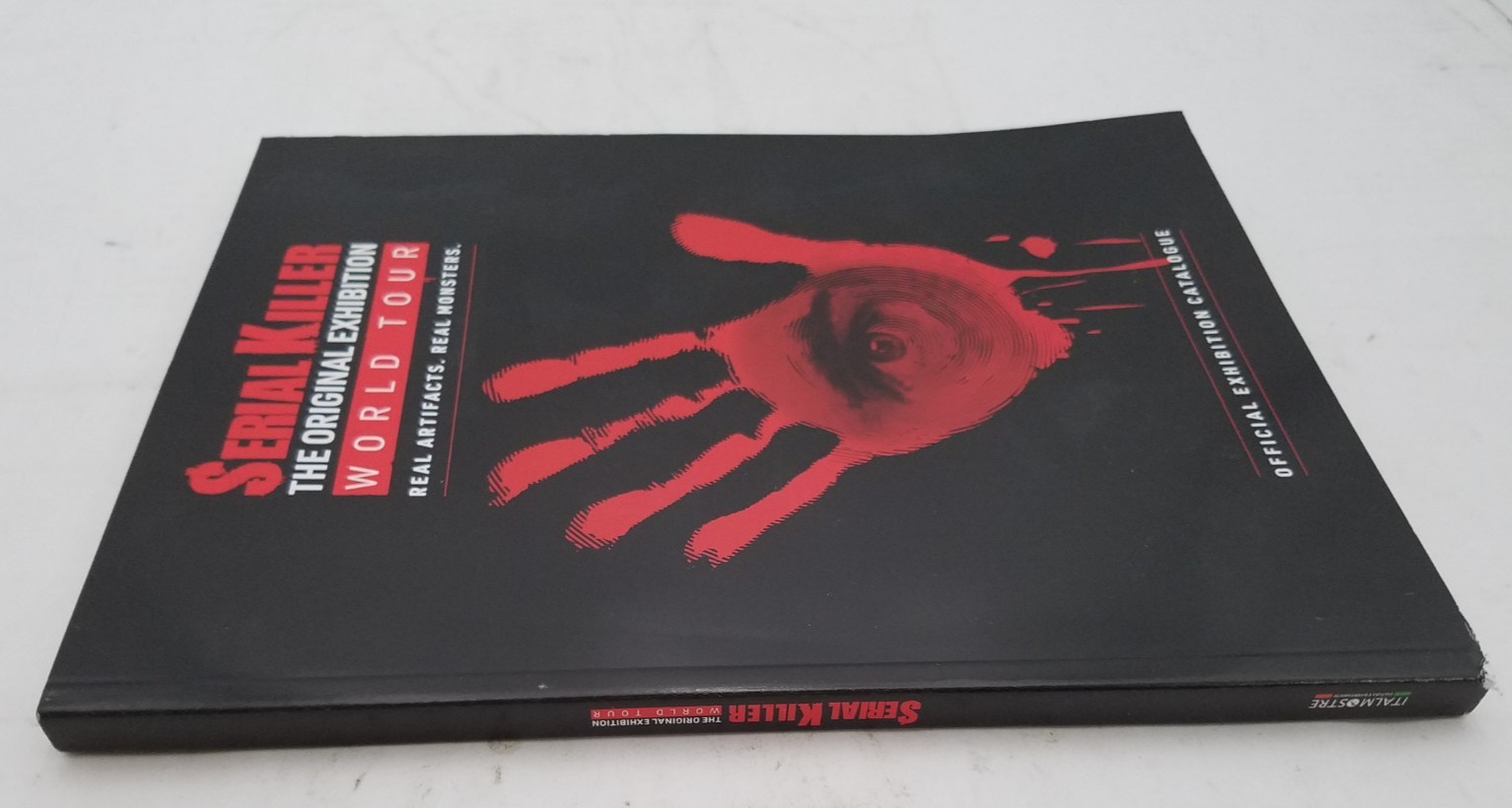 Serial Killer:The Original Exhibition World Tour Official Exhibition Catalogue