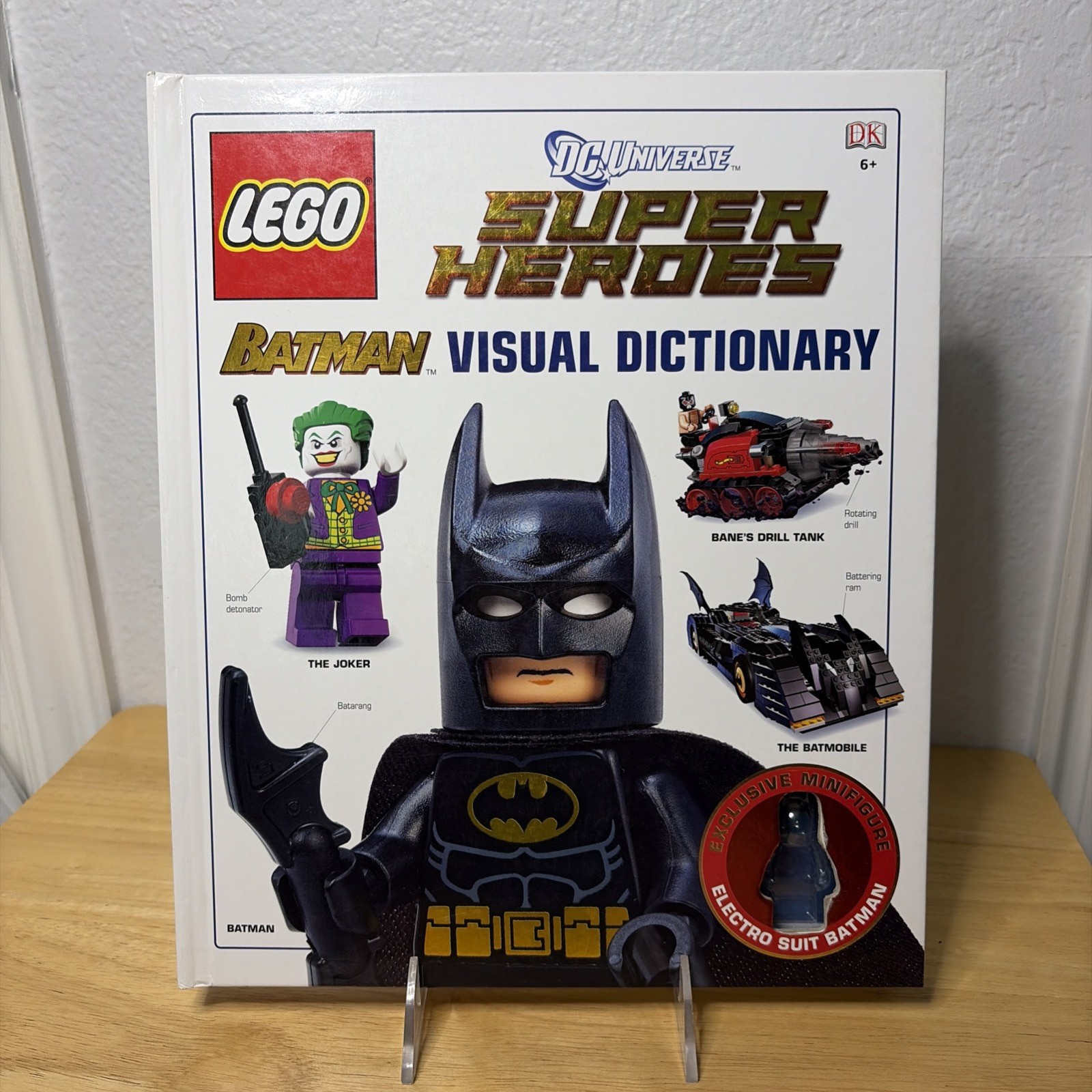 LEGO Batman: Visual Dictionary DC Universe Super Heroes NO MINIFIG