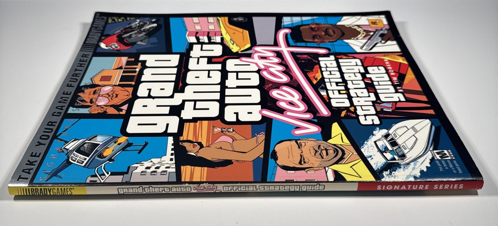 Grand Theft Auto: Vice City BradyGames Official Strategy Guide 2002 with Poster