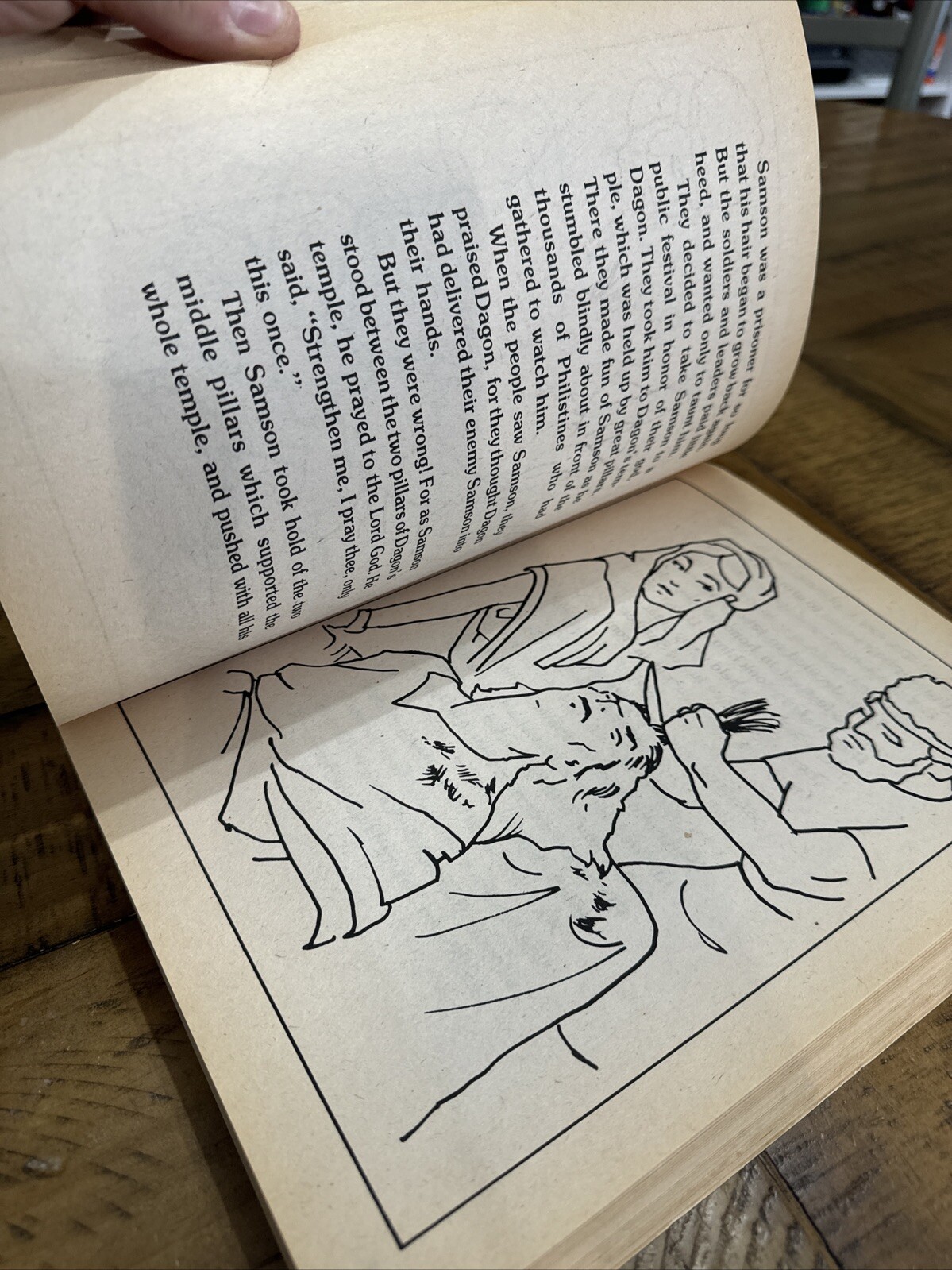 Old & New Testament Bible Stories Coloring Book 1981 Over 400 Pages