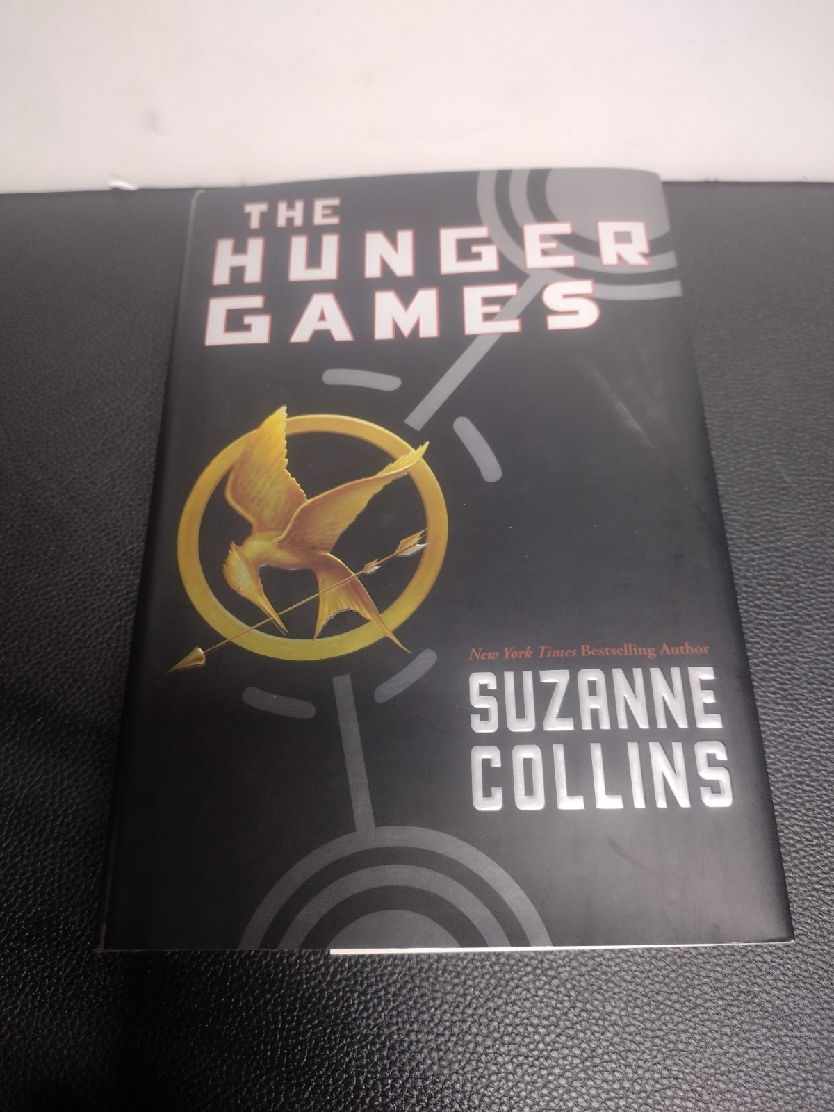 Suzanne Collins / The Hunger Games / 2008 1ST PRINT HBDJ / Oct-2008