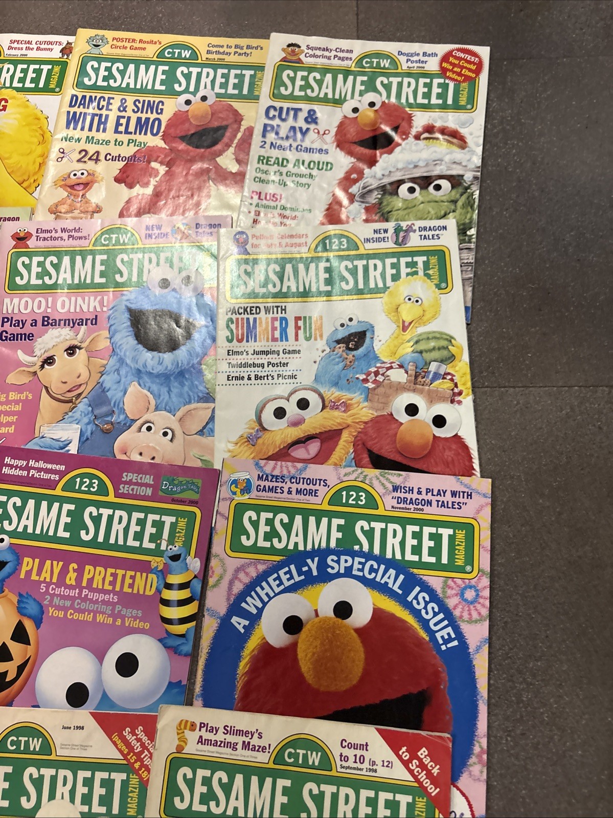 CTW sesame street magazine lot Of 18 – 1998 1999 & 2000 Vintage Elmo Big Bird
