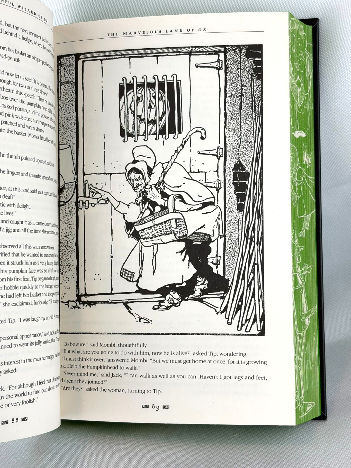 The Wonderful Wizard Of Oz 6 books by L. Frank Baum Sprayed Edges Deluxe Edition