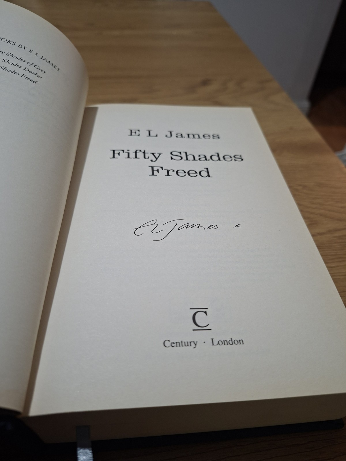 SIGNED COLLECTOR’S SET – Fifty Shades Trilogy by E L James (2012 Hardcovers)