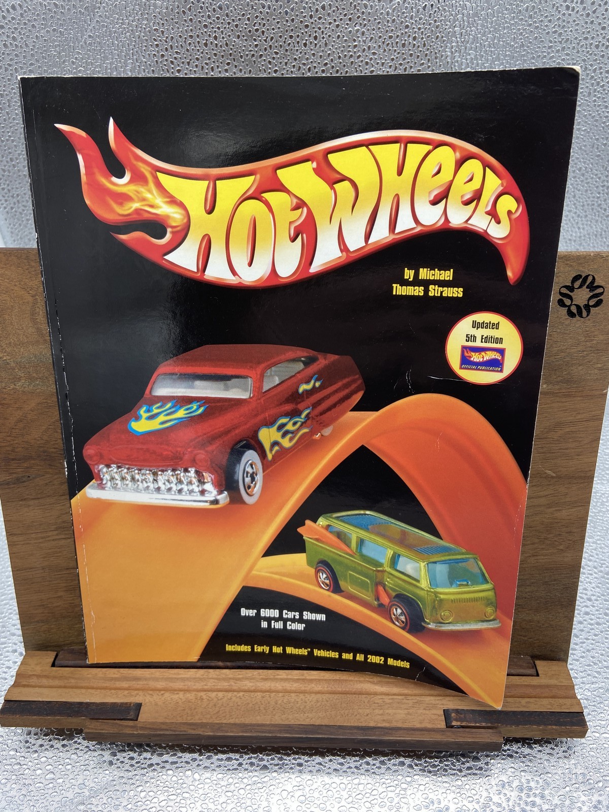 Tomart’s Price Guide to Hot Wheels Collectibles