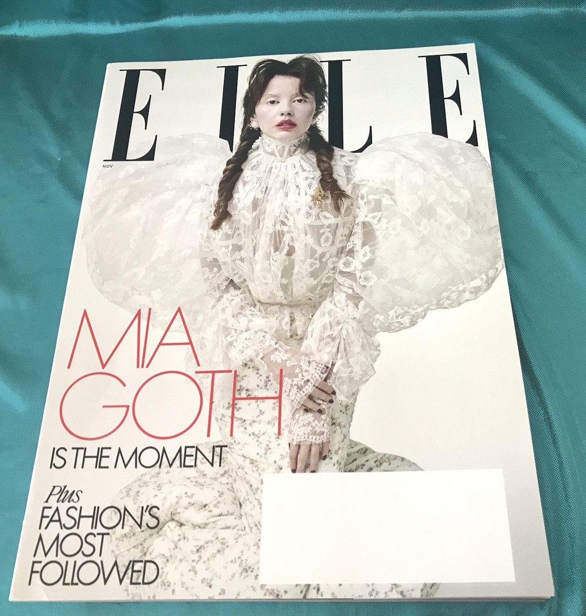 ELLE MAGAZINE – November 2025 – MIA GOTH Is The Moment – NEW! UNREAD