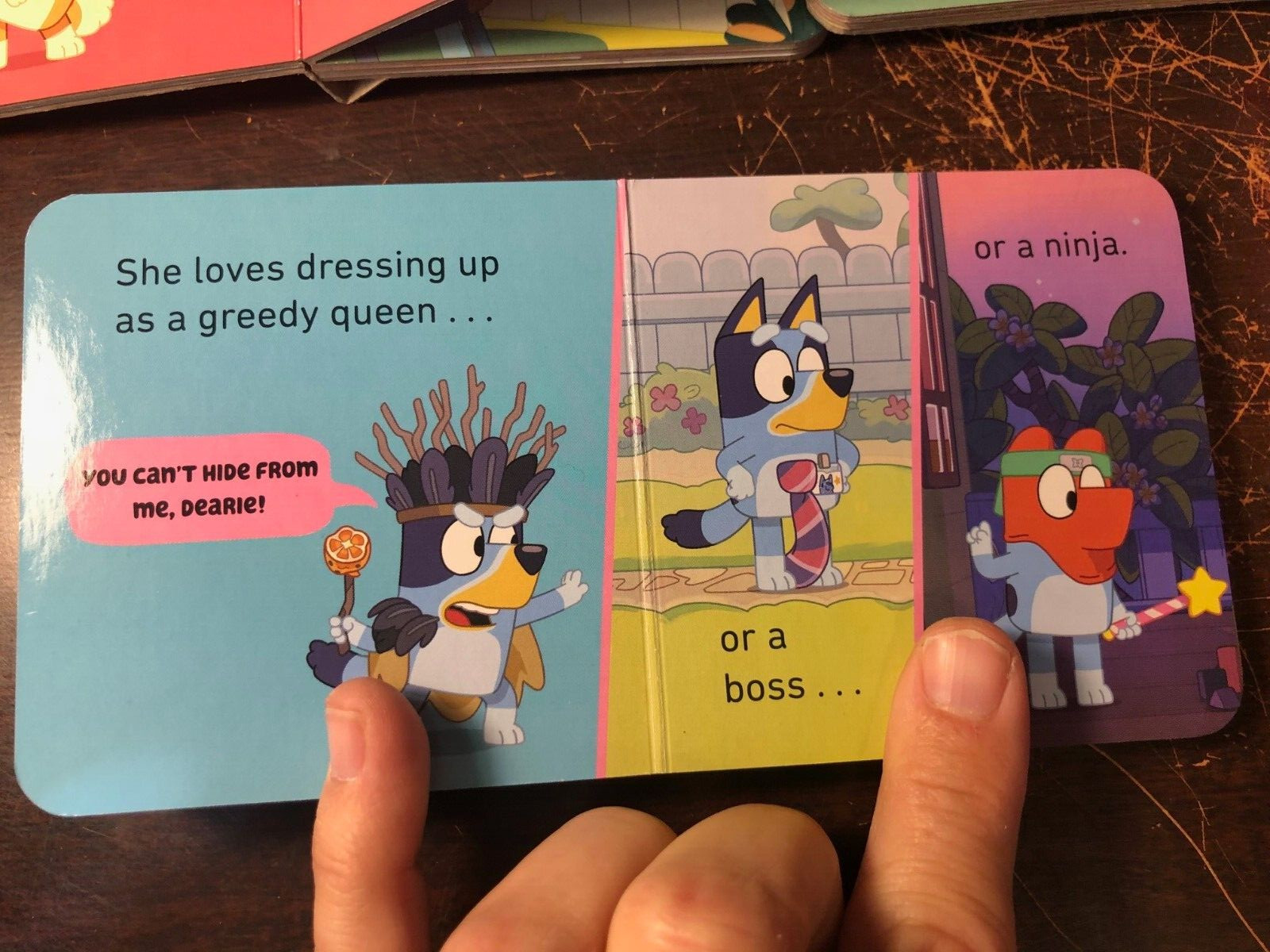 Bluey Little Library – 4 Board Books Make Jigsaw / BABY BOOKS LIKE NEW!