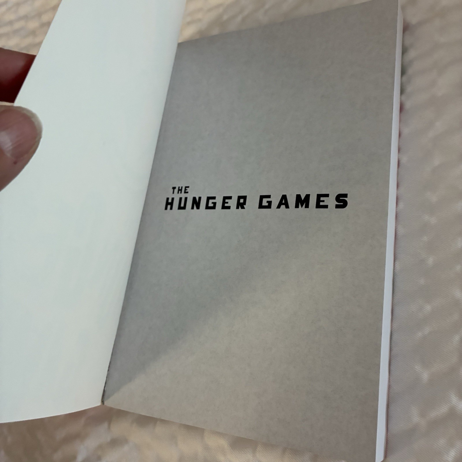 Rare Hunger Games Trilogy: Propaganda Edition 3 Book Box Set Very Good Condition