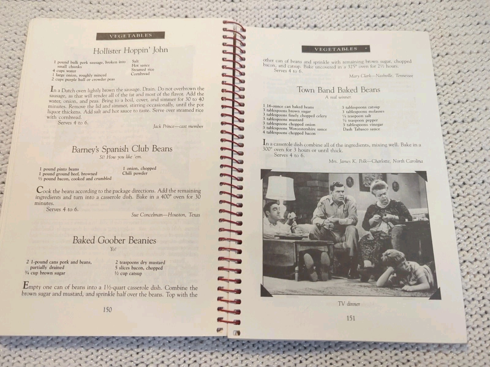Aunt Bee’s Mayberry Cookbook – Spiral-bound By Ken Beck and Jim Clark