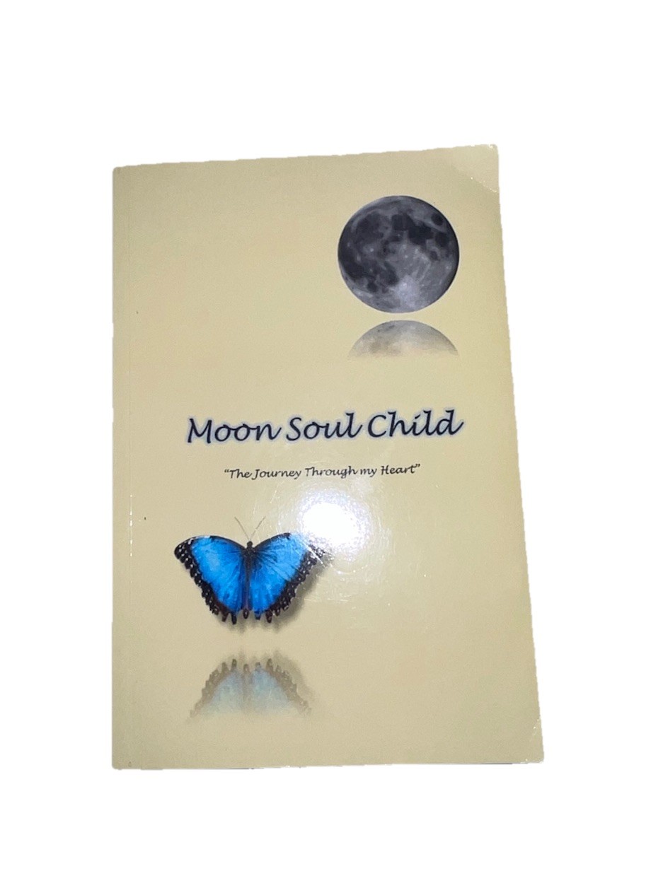 Moon Soul Child: Journey Through My Heart- Sara Sheehan Paperback