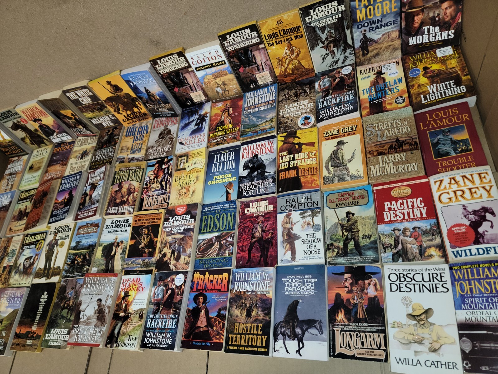 Lot of 10 Zane Grey Louis L’amour Western Paperback Fiction Books MIX UNSORTED