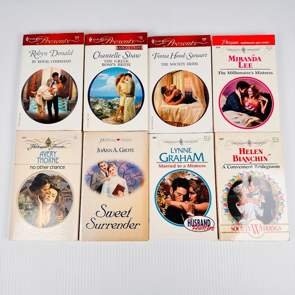 8x Harlequin Presents Romance Paperback Novels/Books – Multiple Titles/Authors