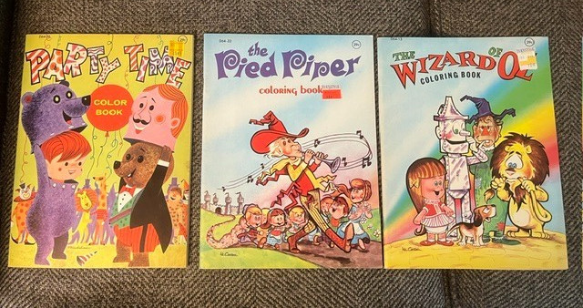 3 Vintage Playmore Coloring Books Lot NOS unused Wizard of Oz, Pied Piper more