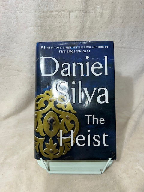 The Heist by Daniel Silva – First Edition – Hardcover – Thriller – w/Dust Jacket