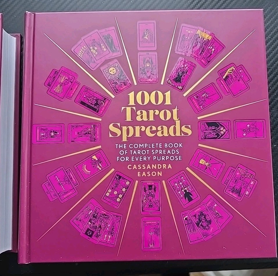 1001 Tarot Spreads Cassandra Eason Hardcover 544 Pages New Laminated Cover