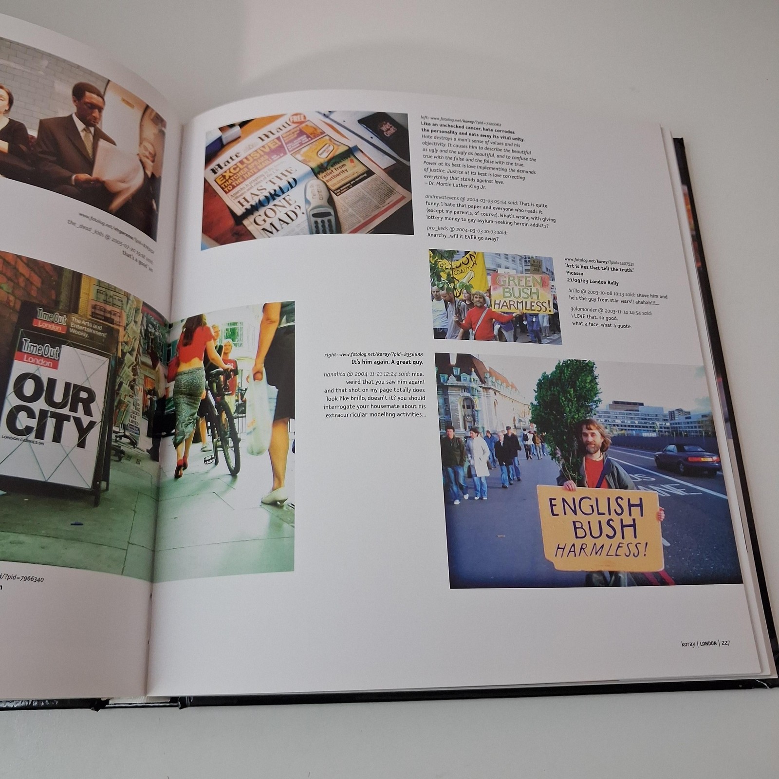 Fotolog.book Andrew Long Nick Currie Thames & Hudson Black HC 2006 1st Ed