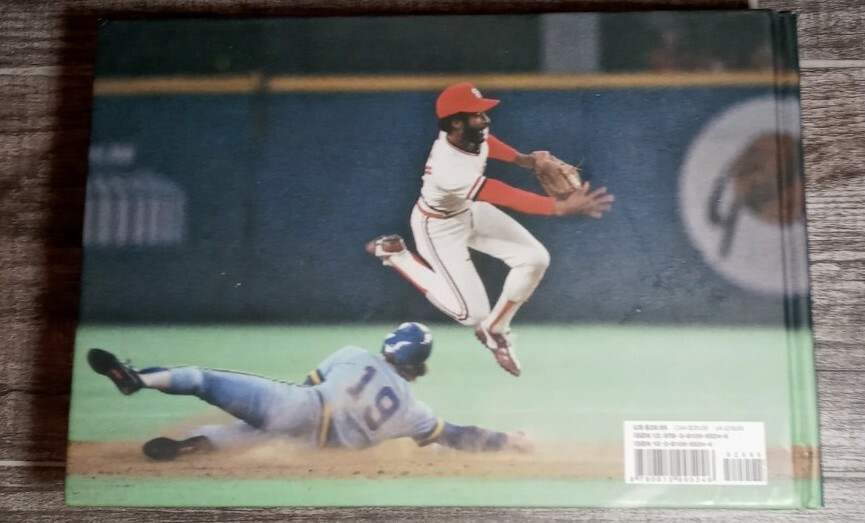 Baseball : 365 Days Official Publication from the Archives of Major League Book