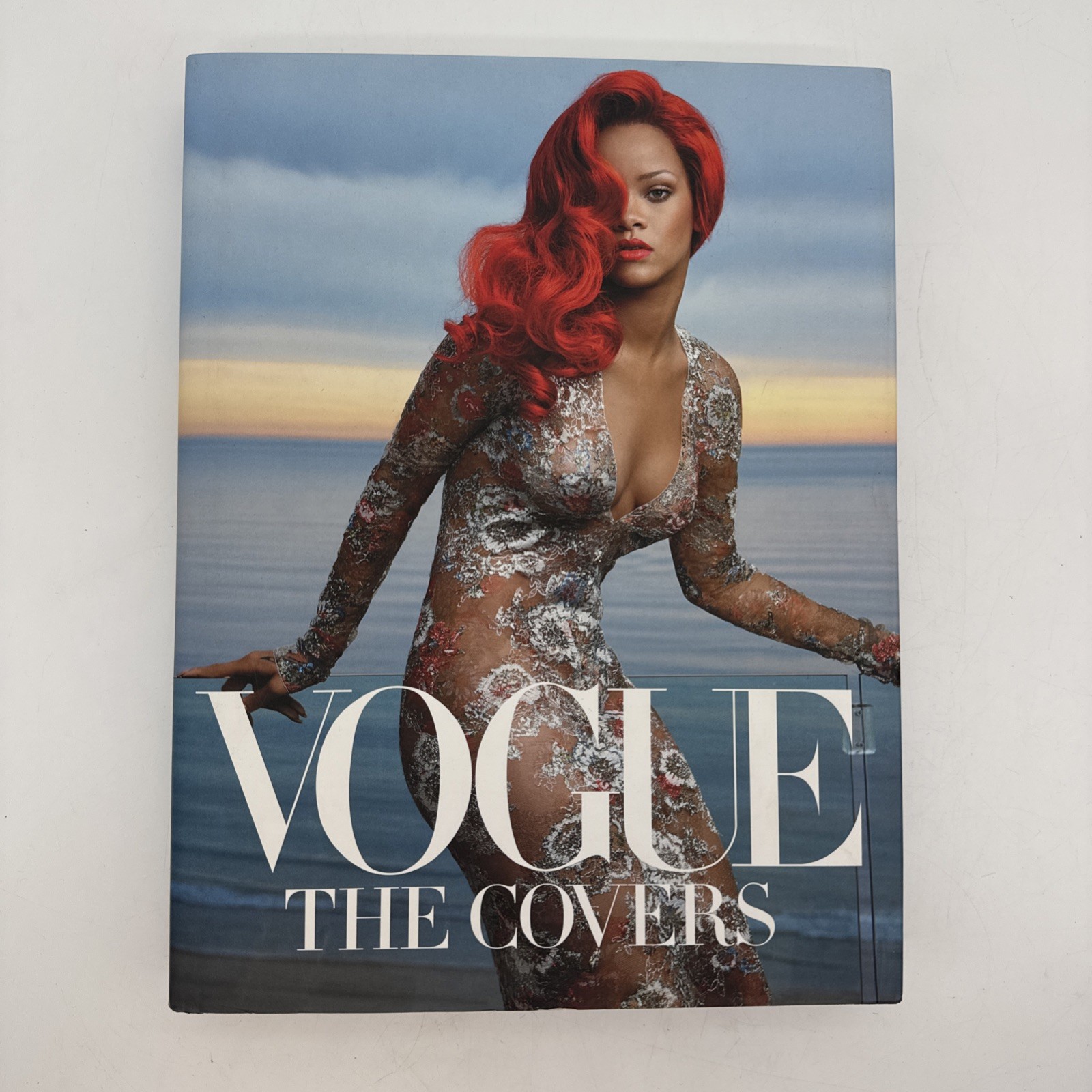 Vogue: The Covers (Vogue – Hardcover, by Kazanjian Dodie – Very Good b