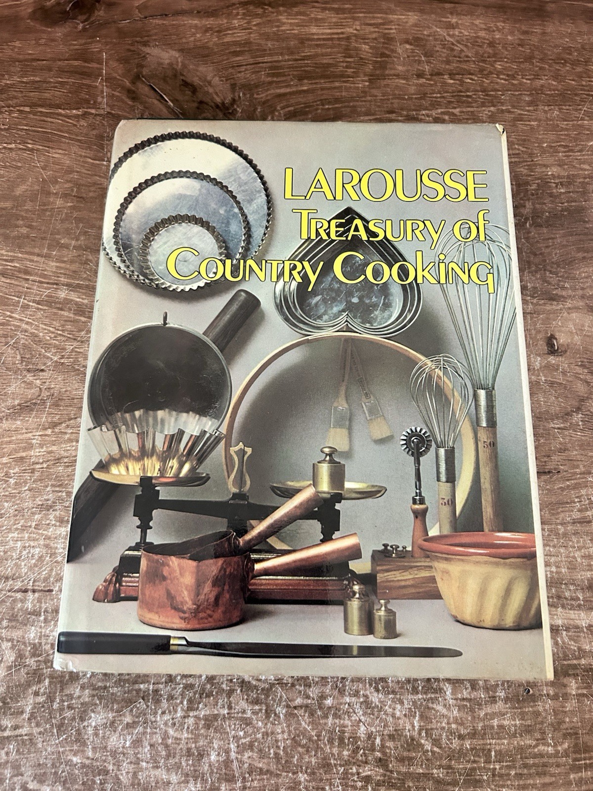 The Larousse Treasury of Country Cooking. 1975, 512 pages
