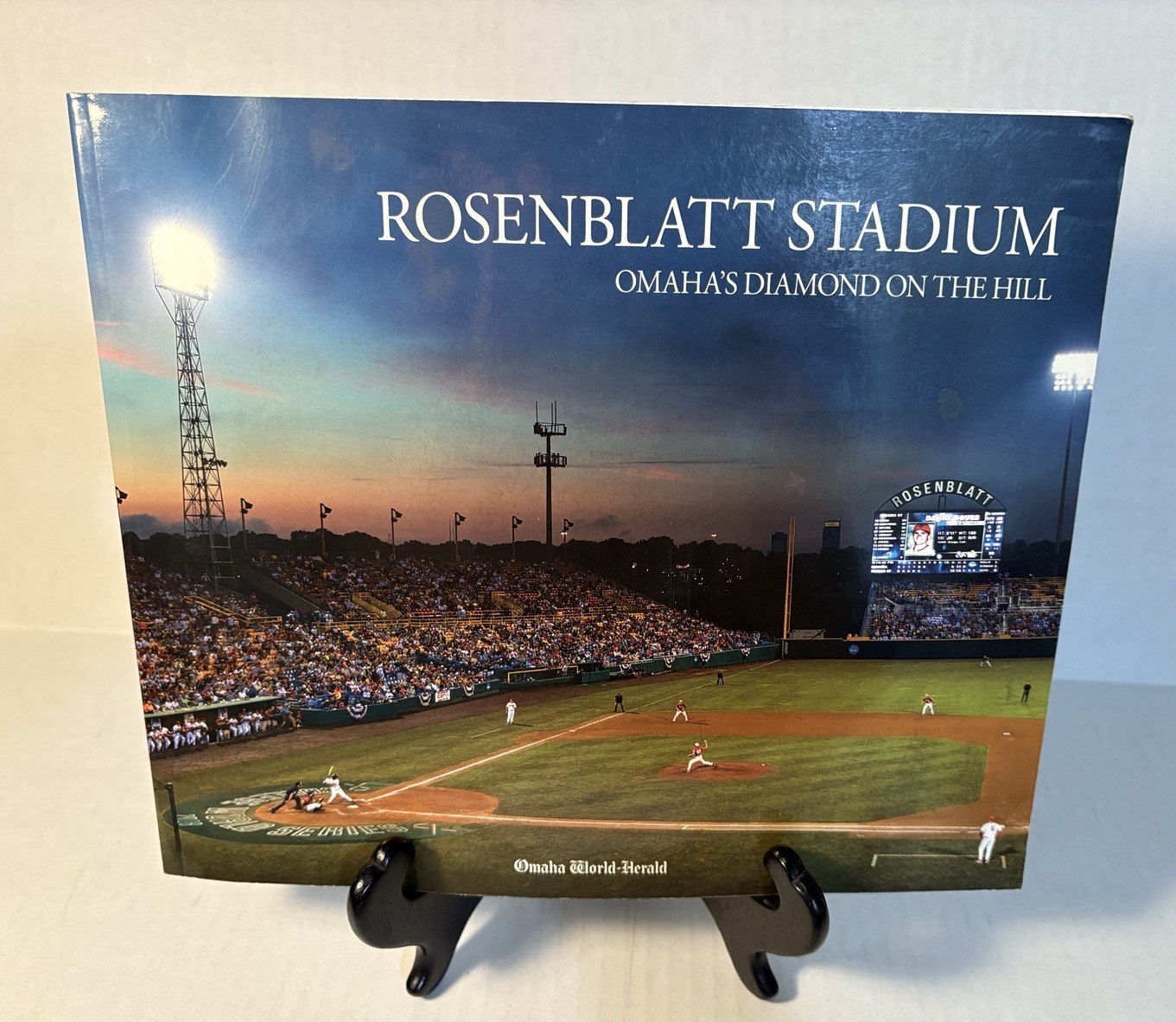 Rosenblatt Stadium, Steven Pivovar, 1st Edition, Omaha World-Herald, SC 2010