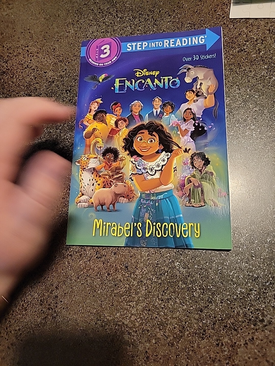 Step into Reading Ser.: Mirabel’s Discovery (Disney Encanto) by Vicky Weber…