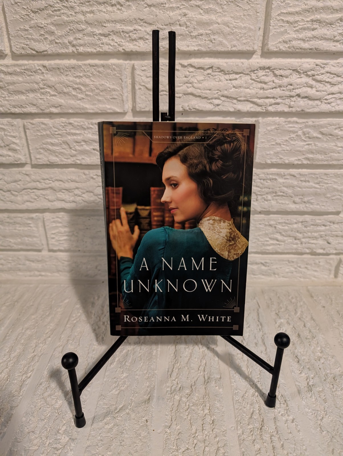 Name Unknown by Roseanna M. White (2017, Trade Paperback)