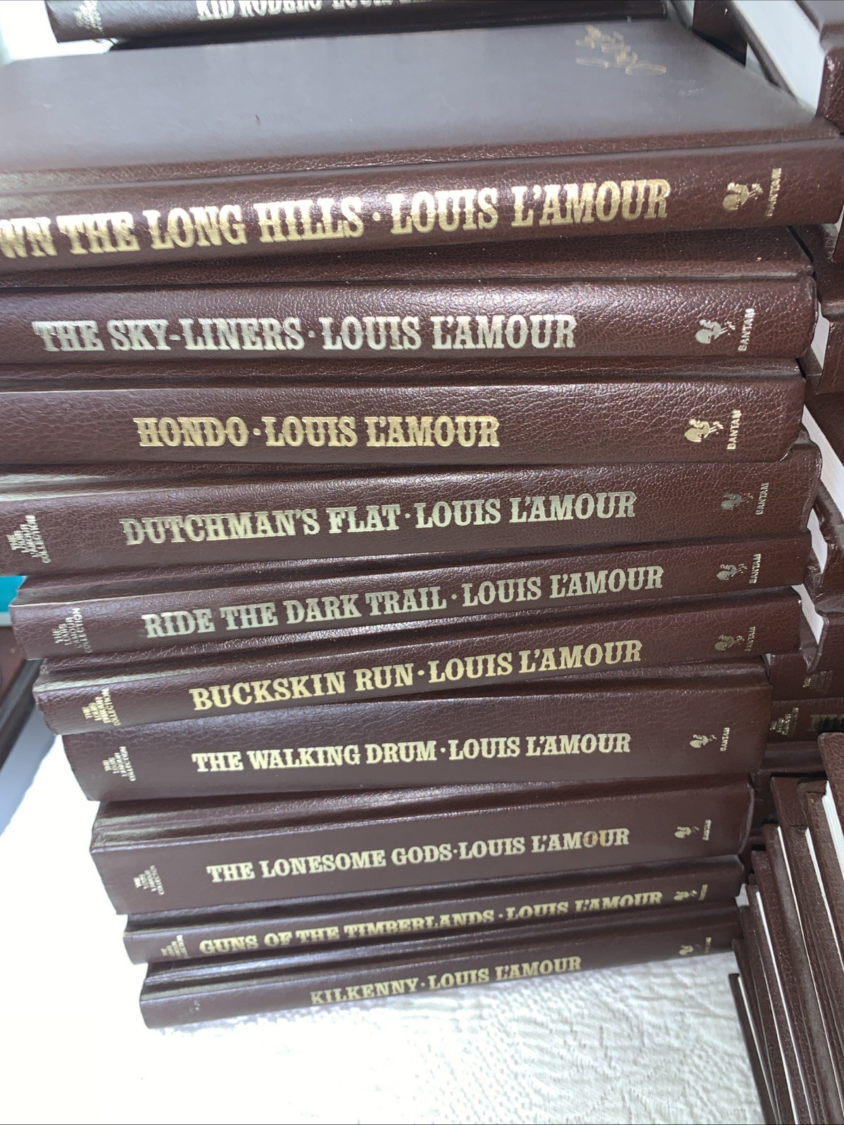 Louis L’Amour Leatherette Western Books-Choose Your Title-Drop Down Menu Bantam