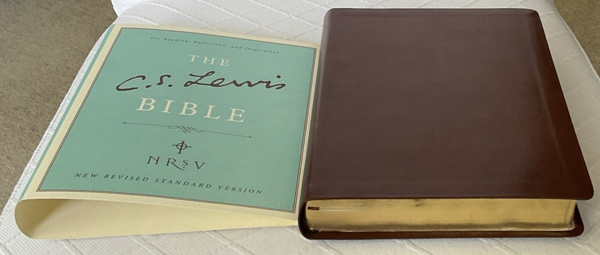 The C. S. Lewis Bible NRSV LEATHER