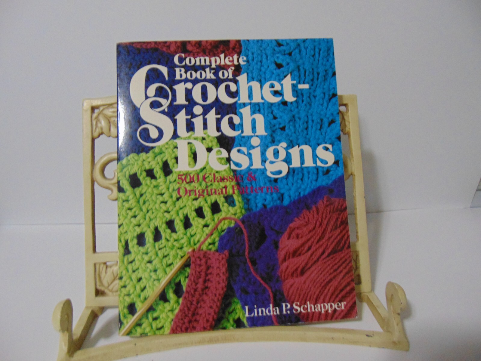Vintage Complete Book of Crochet-Stitch Designs by Linda Schapper 1985