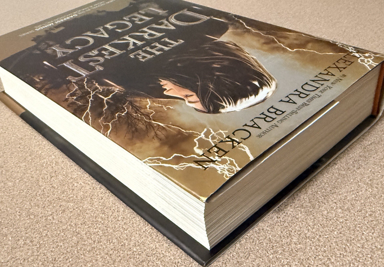 The Darkest Legacy A Darkest Minds Novel by Alexandria Bracken NEW (1st Edition)