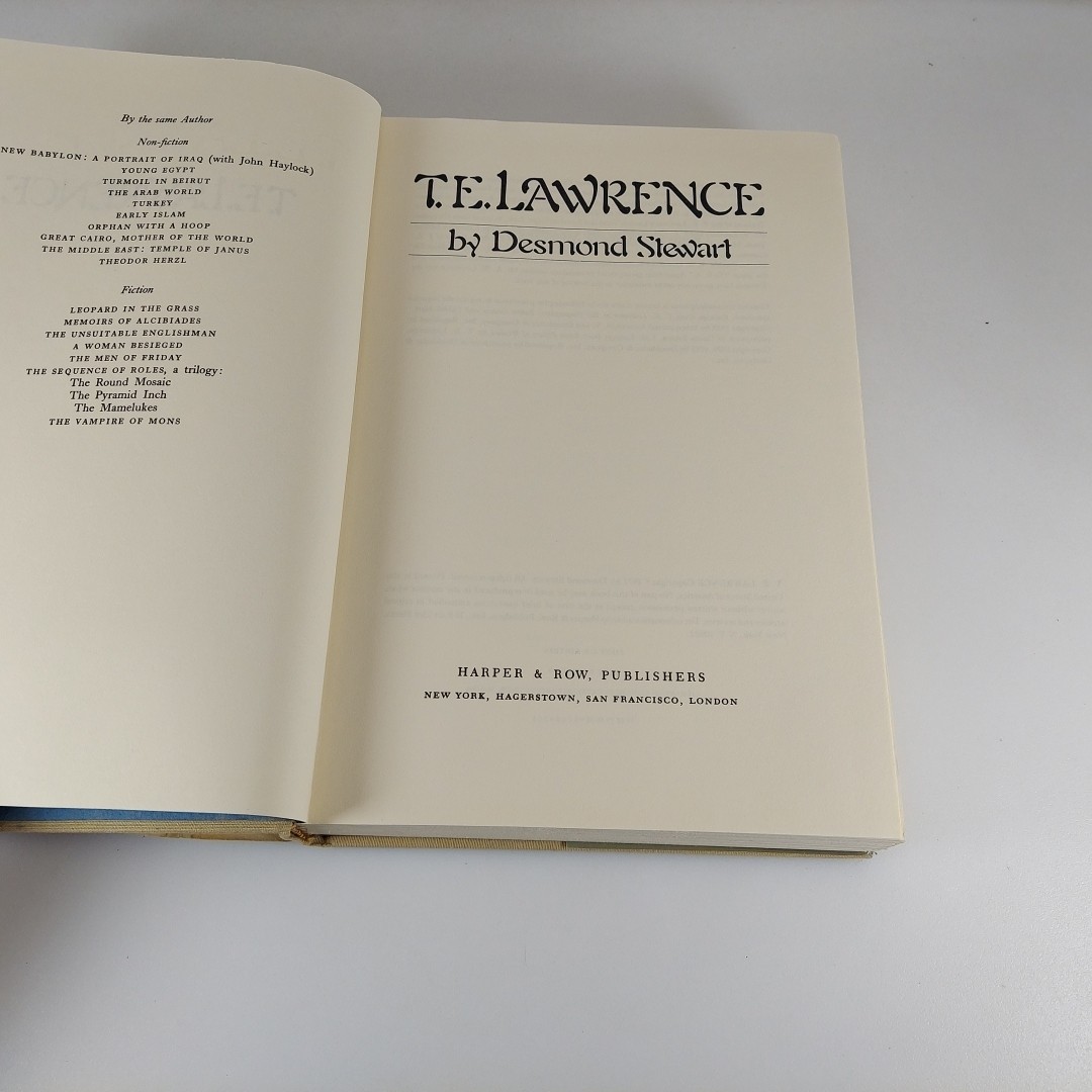 T. E. Lawrence A New Biography Desmond Stewart 1977 Harper & Row 1st Print HCDJ