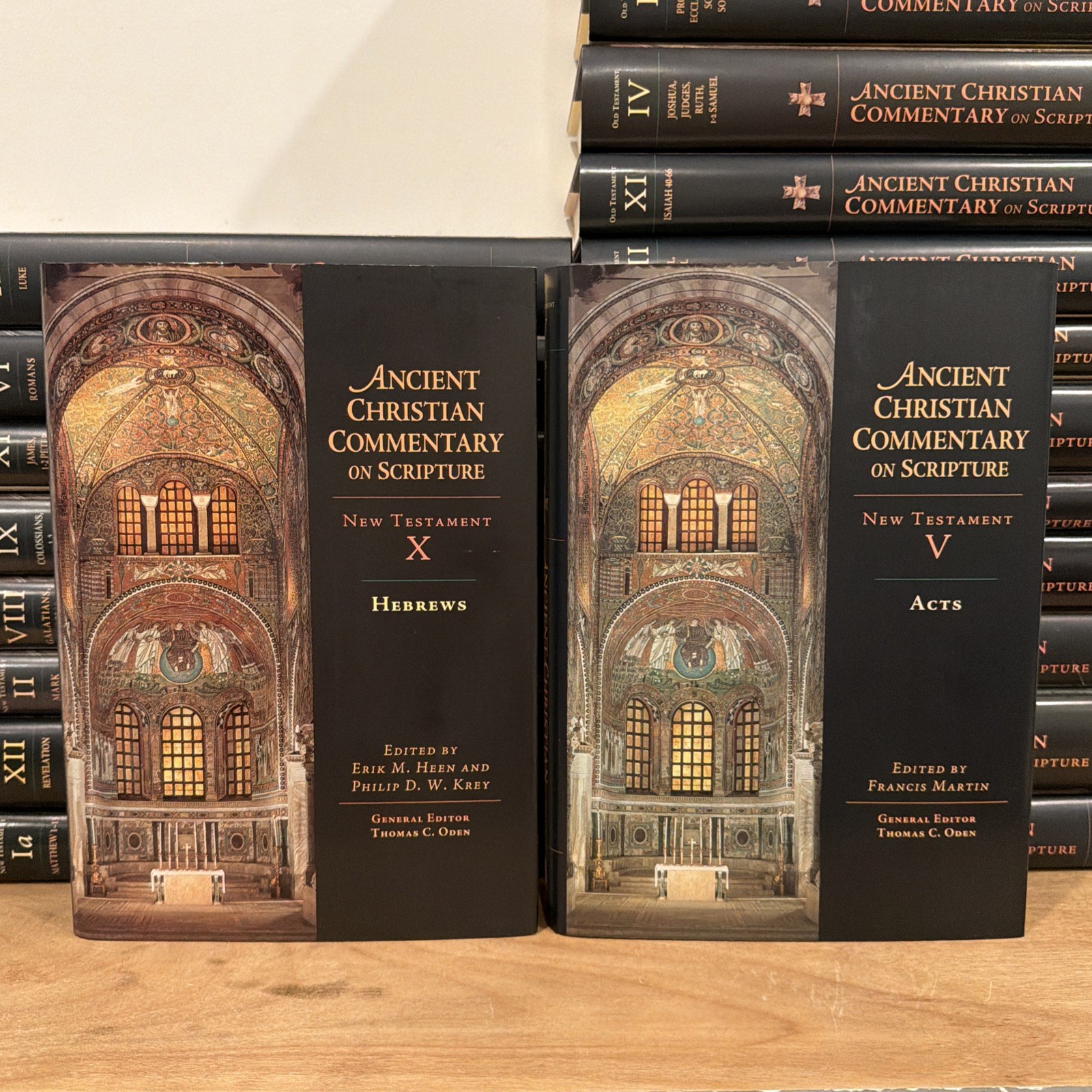 The Ancient Christian Commentary on Scripture [29 Volume Set] Hard Cover.