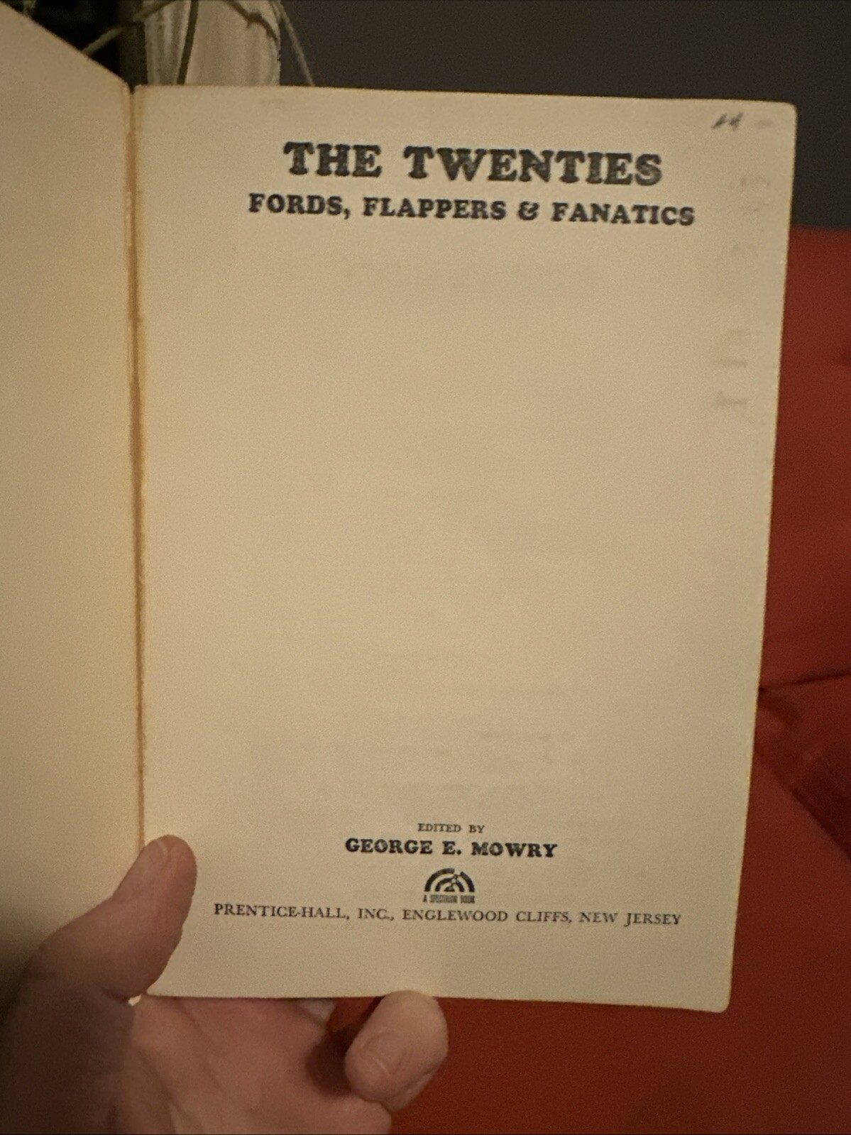 1920’s 3x PB Book Lot: Virginia Woolf; F. Scott Fitzgerald & Twenties, Mowry Ed.