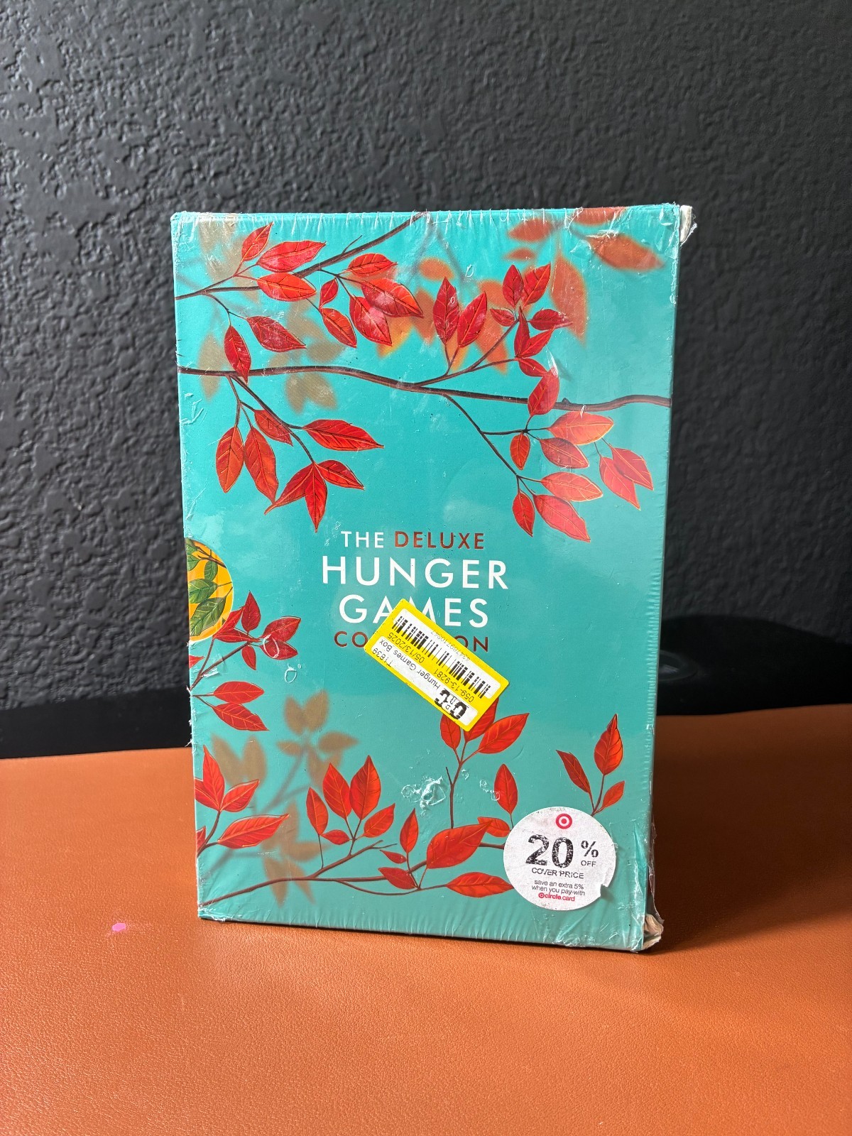 The Deluxe Hunger Games Collection by Suzanne Collins Paper Back 4 Books