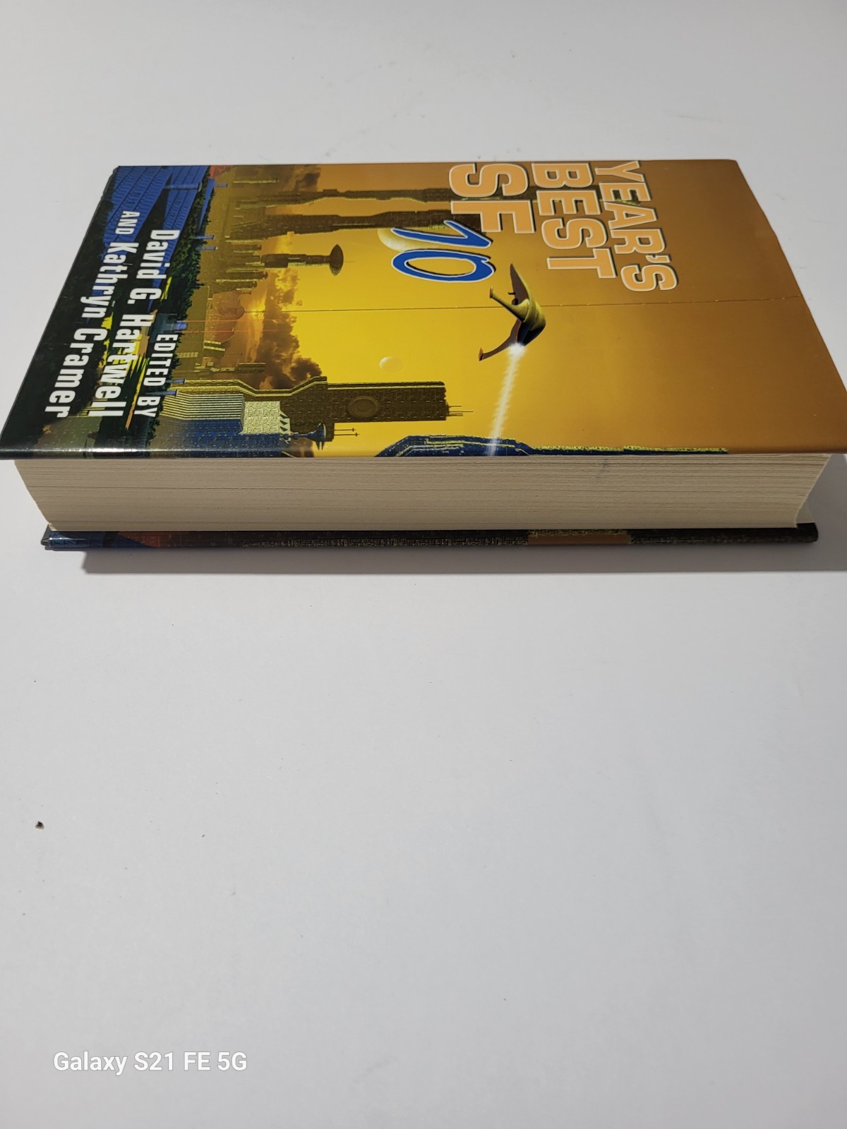 Year’s Best SF 10 by David G. Hartwell and Kathryn Cramer (2005, Mass Market)