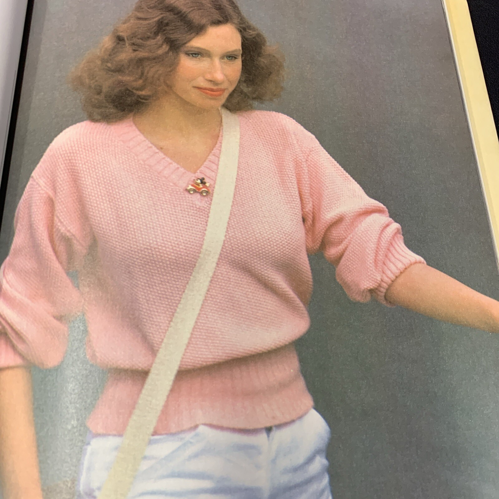 ELLE KNITTING BOOK 50 Exclusive French family Designs 1984 126pg