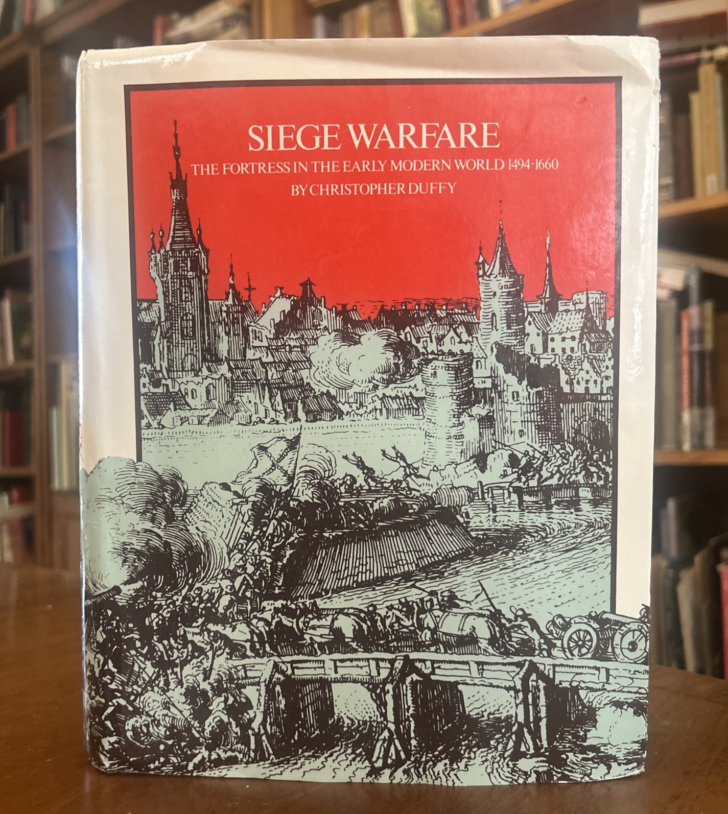 Siege Warfare : The Fortress in the Early Modern World, 1494-1660 HCDJ 1st Ed VG
