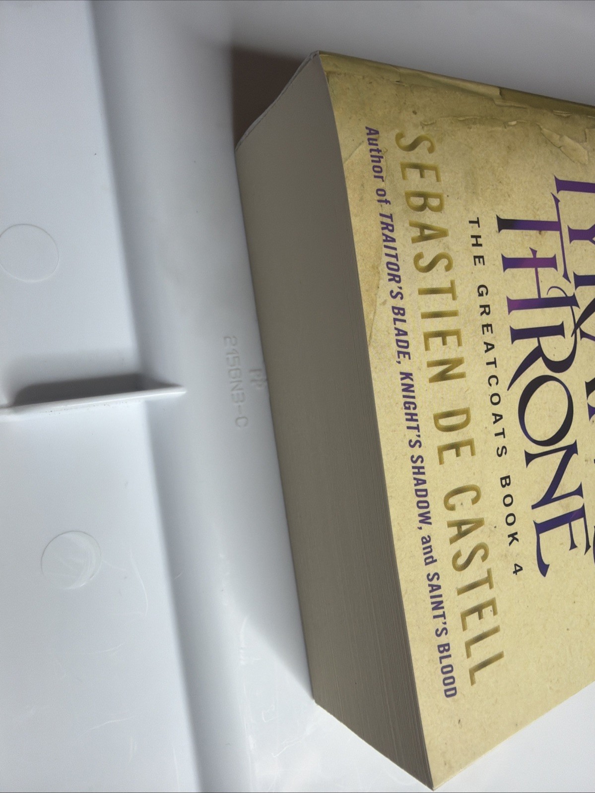 Tyrant’s Throne (The Greatcoats, 4) by de Castell, Sebastien (Paperback)