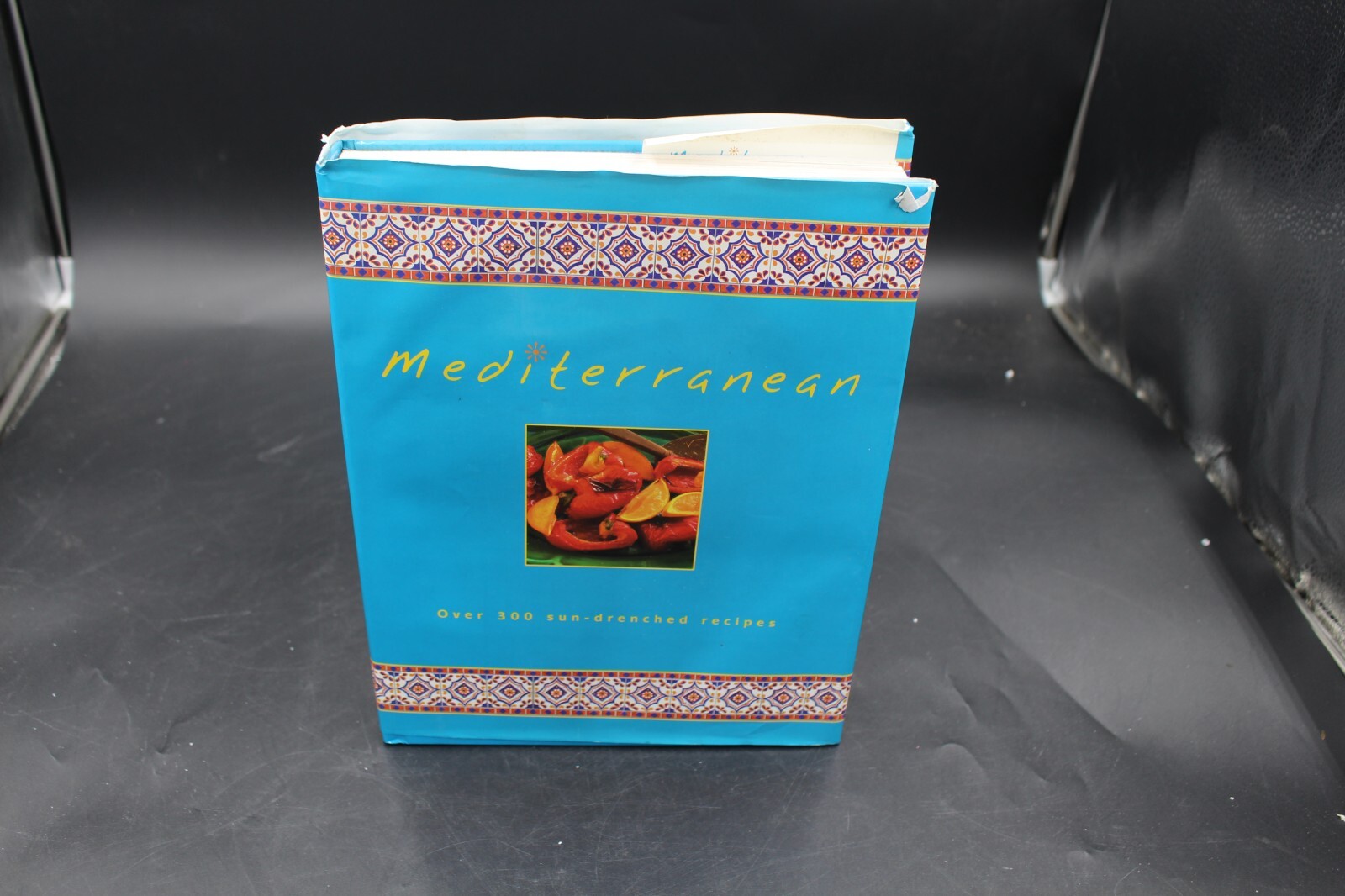 Mediterranean Cookbook: 512 pages, Over 300 Sun Drenched Recipes. Hermes