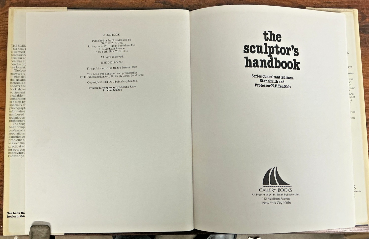 The Sculptors handbook 62 pages hardcover art craft book 1984