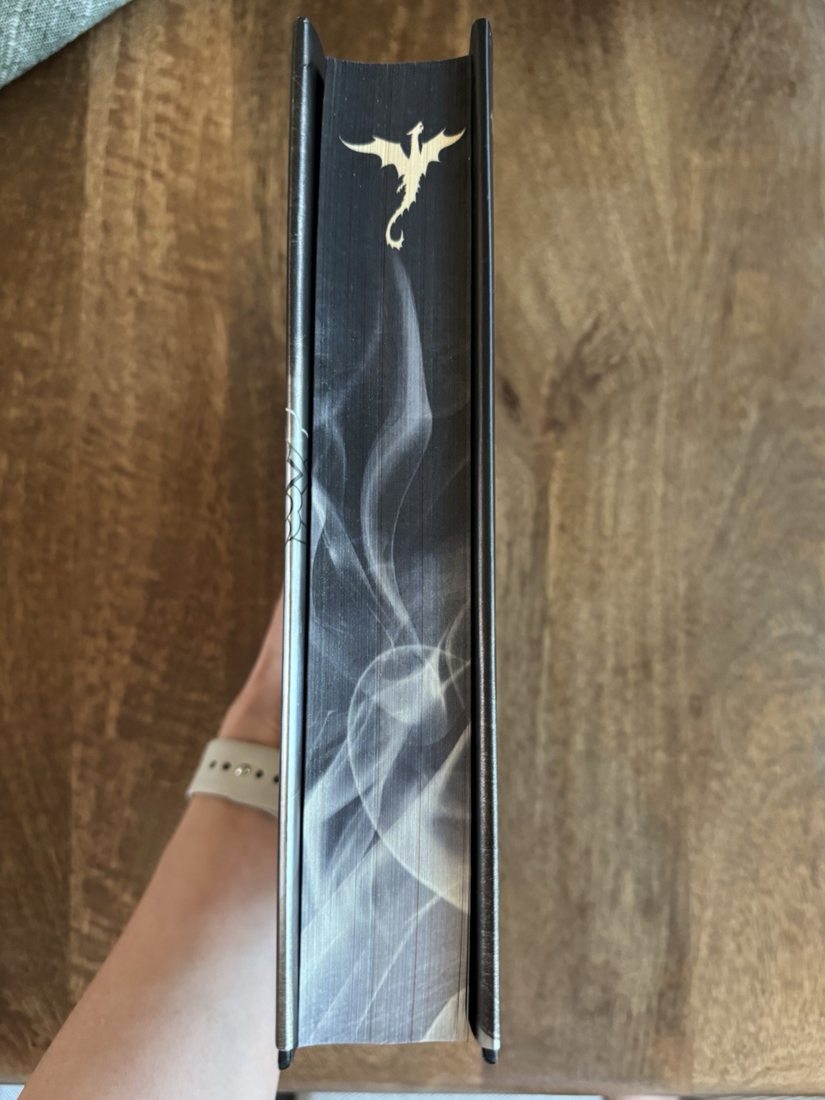 Onyx Storm By Rebecca Yarros Target Exclusive Edition Hardcover Sprayed Edges