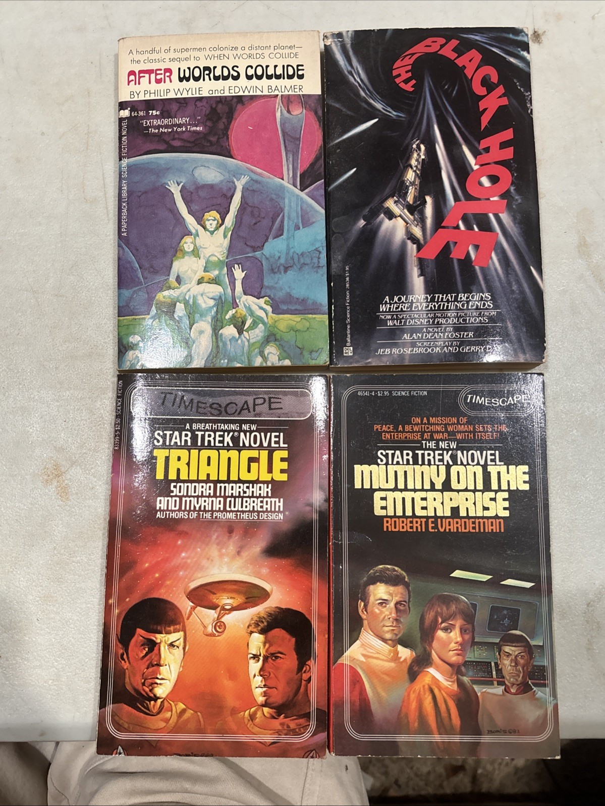 Lot of 21 Vintage Sci-Fi Paperbacks 1970s Space Fantasy Books Star Trek Book Lot