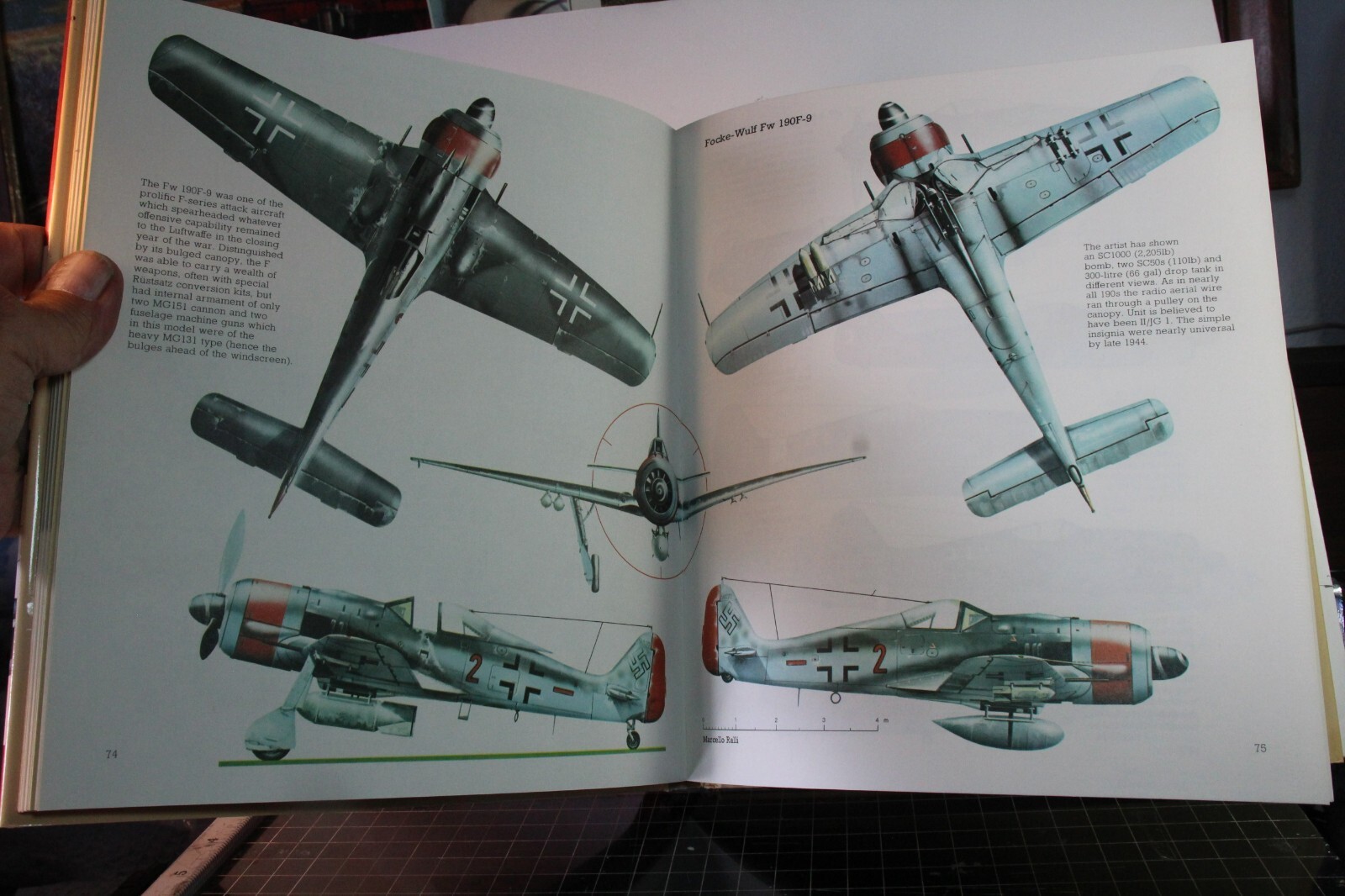 Aircraft of World War II by Bill Gunston Hardcover 208p (M92818)