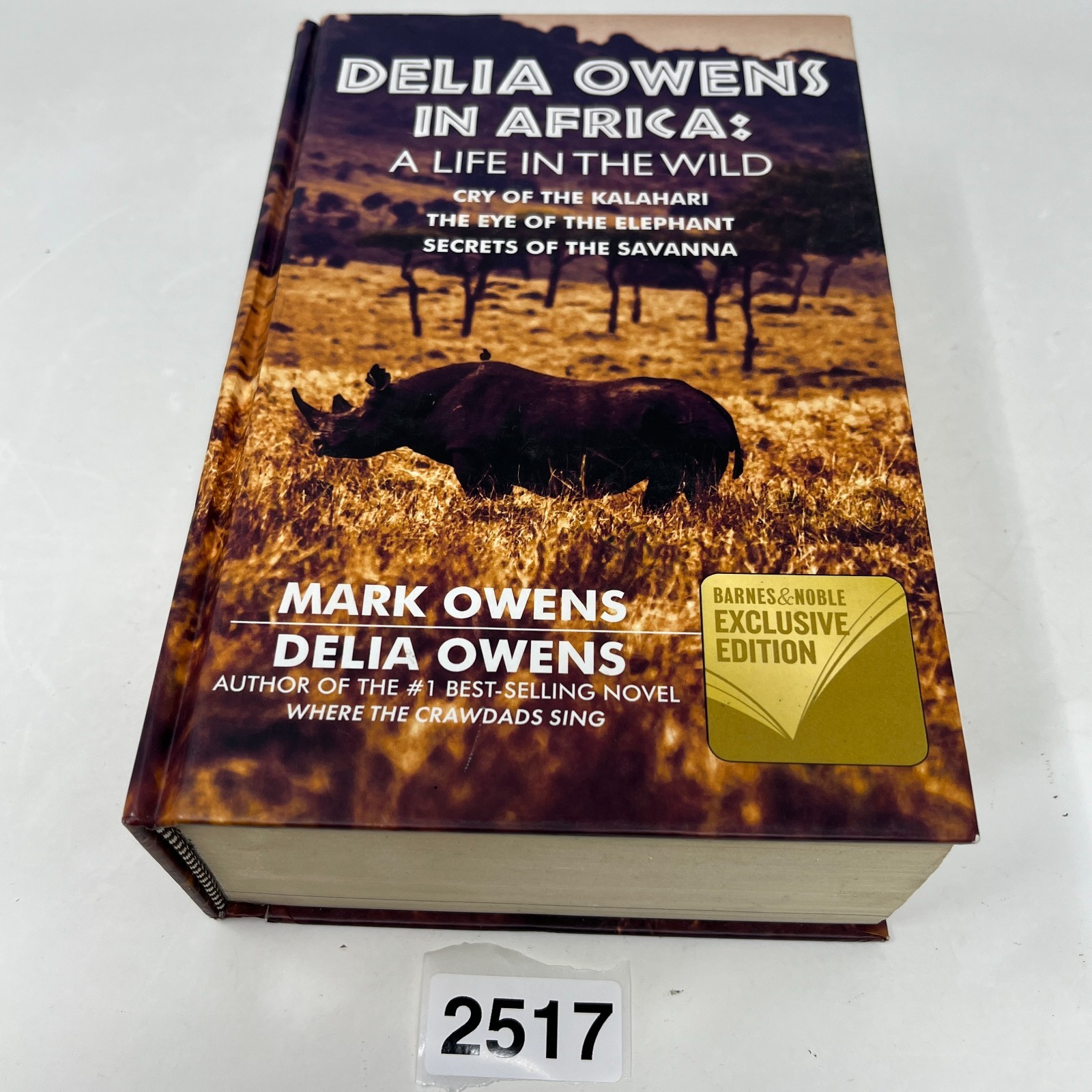 Delia Owens In Africa : A Life In The Wild by Mark Owens & Delia Owens – 2019 HC