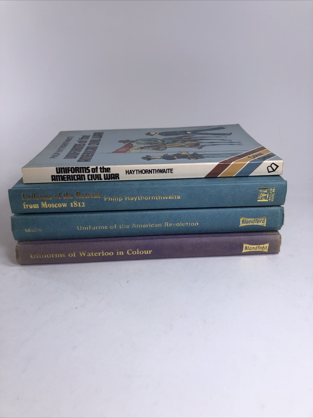 Uniforms of War Lot of 4 Waterloo Civil War American Blandford Press 1970s